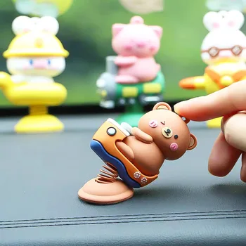 1PCS de desenhos animados Anime Bonito Boneca Animal Agitação Primavera Brinquedos Carro Acessórios Carro do Centro de Painel de Console do Carro Enfeites Decoração